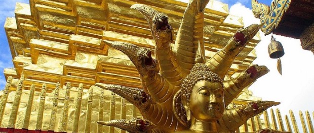 1024px-2006_0922_wat_phrathat_doi_suthep_buddha_mucalinda